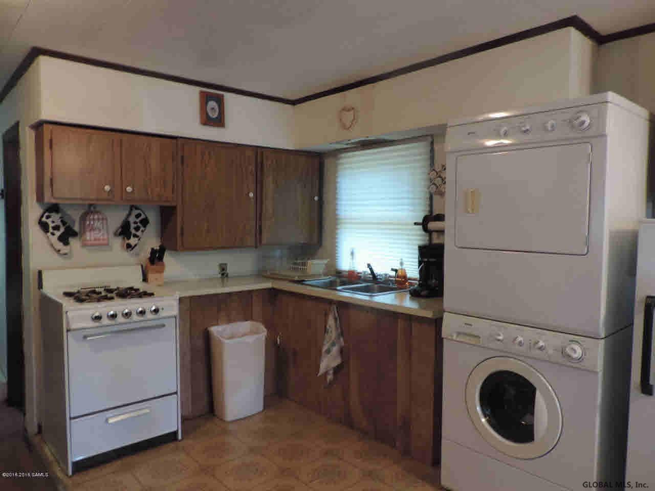 280 S Road Hampton, NY 12887 - Photo 11 of 19 Photo 11