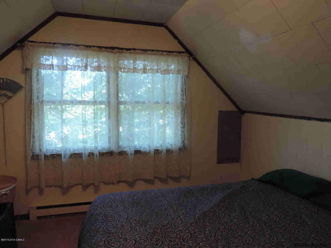 280 S Road Hampton, NY 12887 - Photo 12 of 19 Photo 12