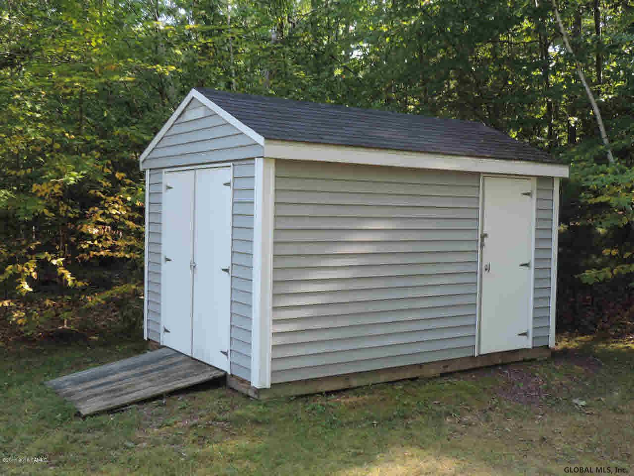 280 S Road Hampton, NY 12887 - Photo 4 of 19 Photo 4