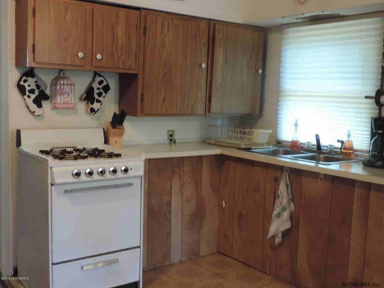 280 S Road Hampton, NY 12887 - Photo 7 of 19 Photo 7