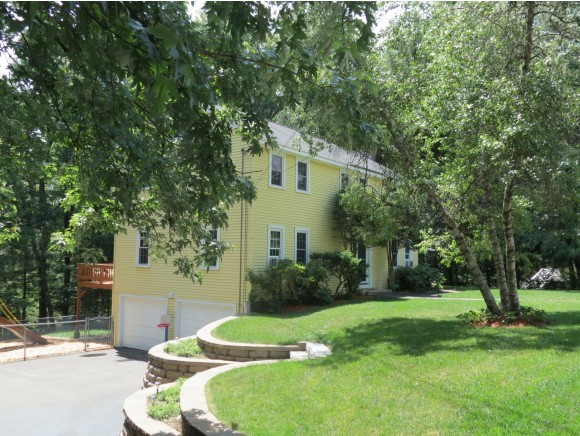 22 Chaucer Road Nashua, NH 03062 - Photo 1 of 1 Gallery Image 1