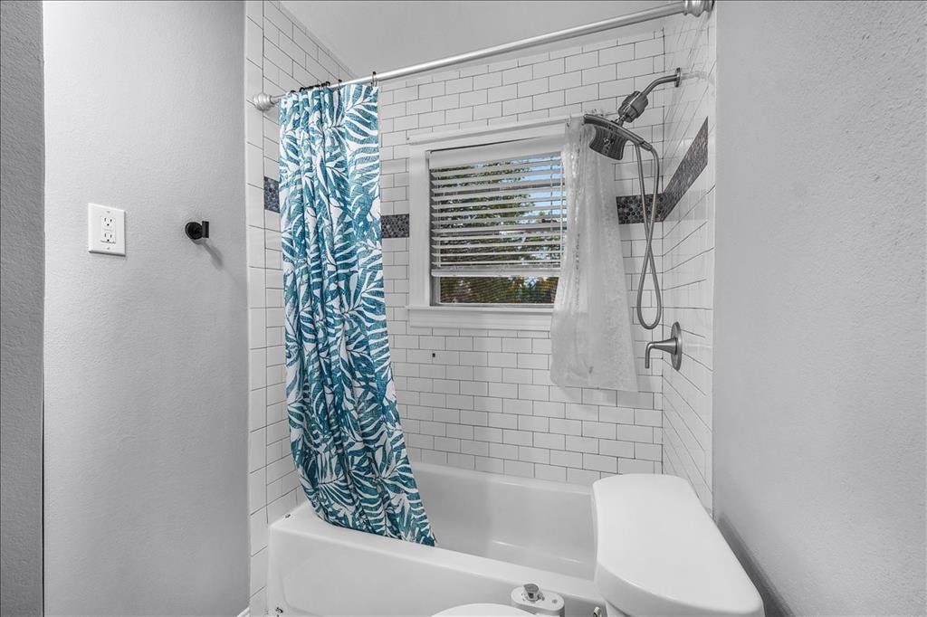 301 Isbell Road Fort Worth, TX 76114 - Photo 11 of 20