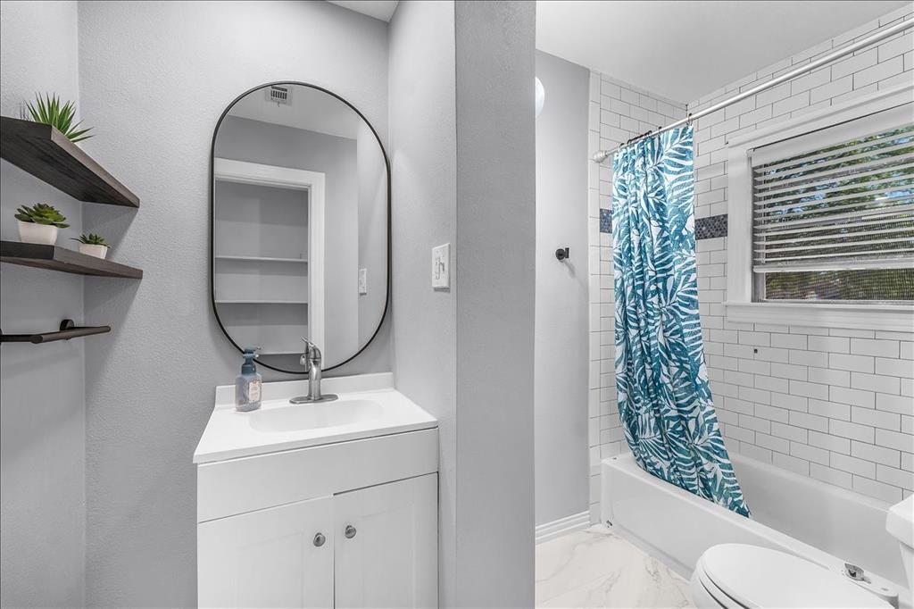 301 Isbell Road Fort Worth, TX 76114 - Photo 12 of 20