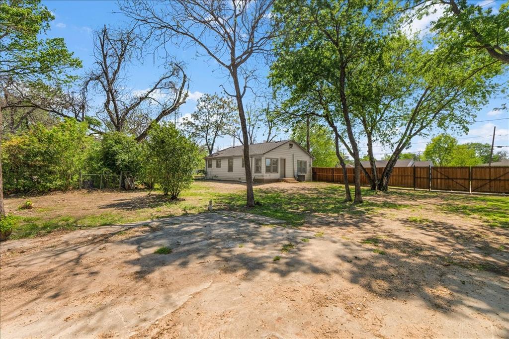 301 Isbell Road Fort Worth, TX 76114 - Photo 18 of 20