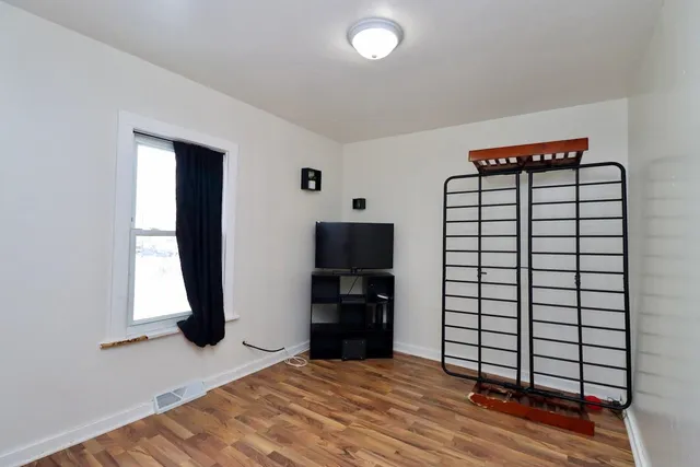 $160,000 | 1736 Wisconsin Avenue, Beloit, WI 53511