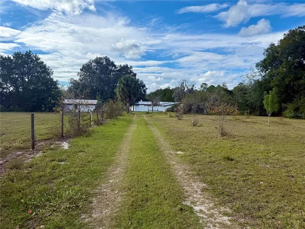 $599,900 | 23915 Northeast State Road 26, Melrose, FL 32666