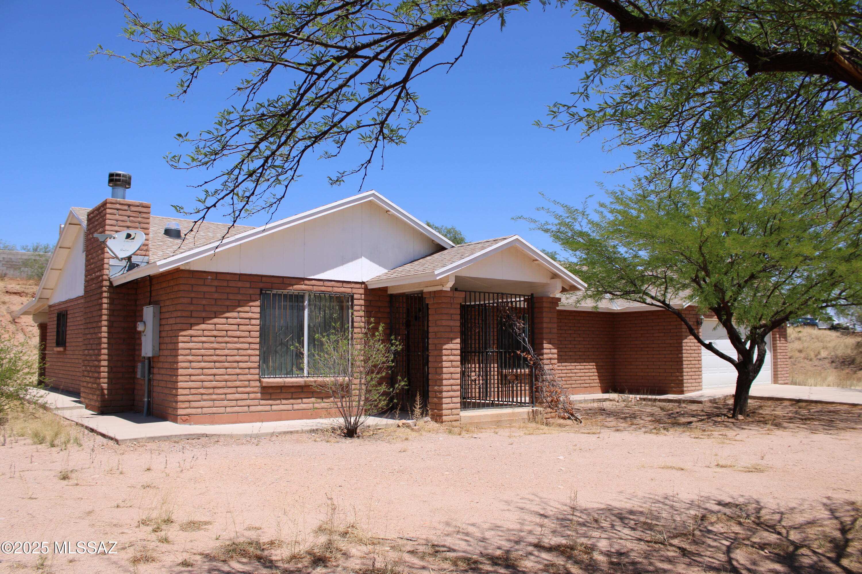 231 Via Espina Rio Rico, AZ 85648 - Photo 3 of 28