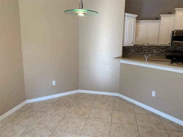 $1,695 | 5445 Shagbark Court, North Port, FL 34287