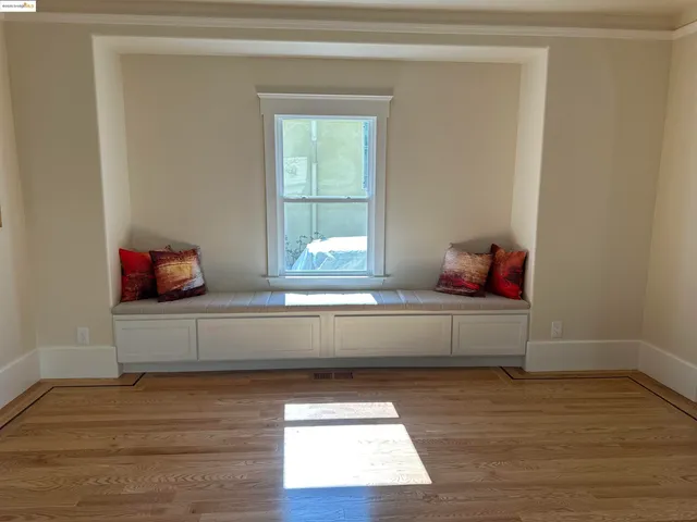 $995,000 | 1025 56th Street, Oakland, CA 94608