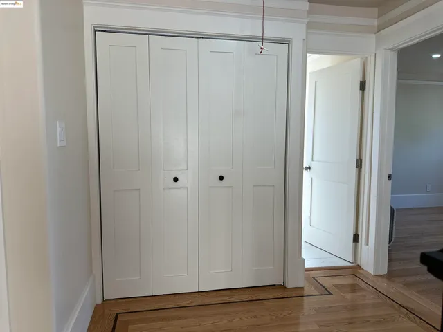 $995,000 | 1025 56th Street, Oakland, CA 94608