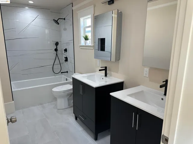 $995,000 | 1025 56th Street, Oakland, CA 94608