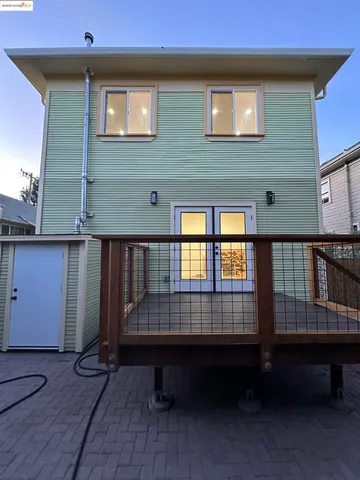 $995,000 | 1025 56th Street, Oakland, CA 94608