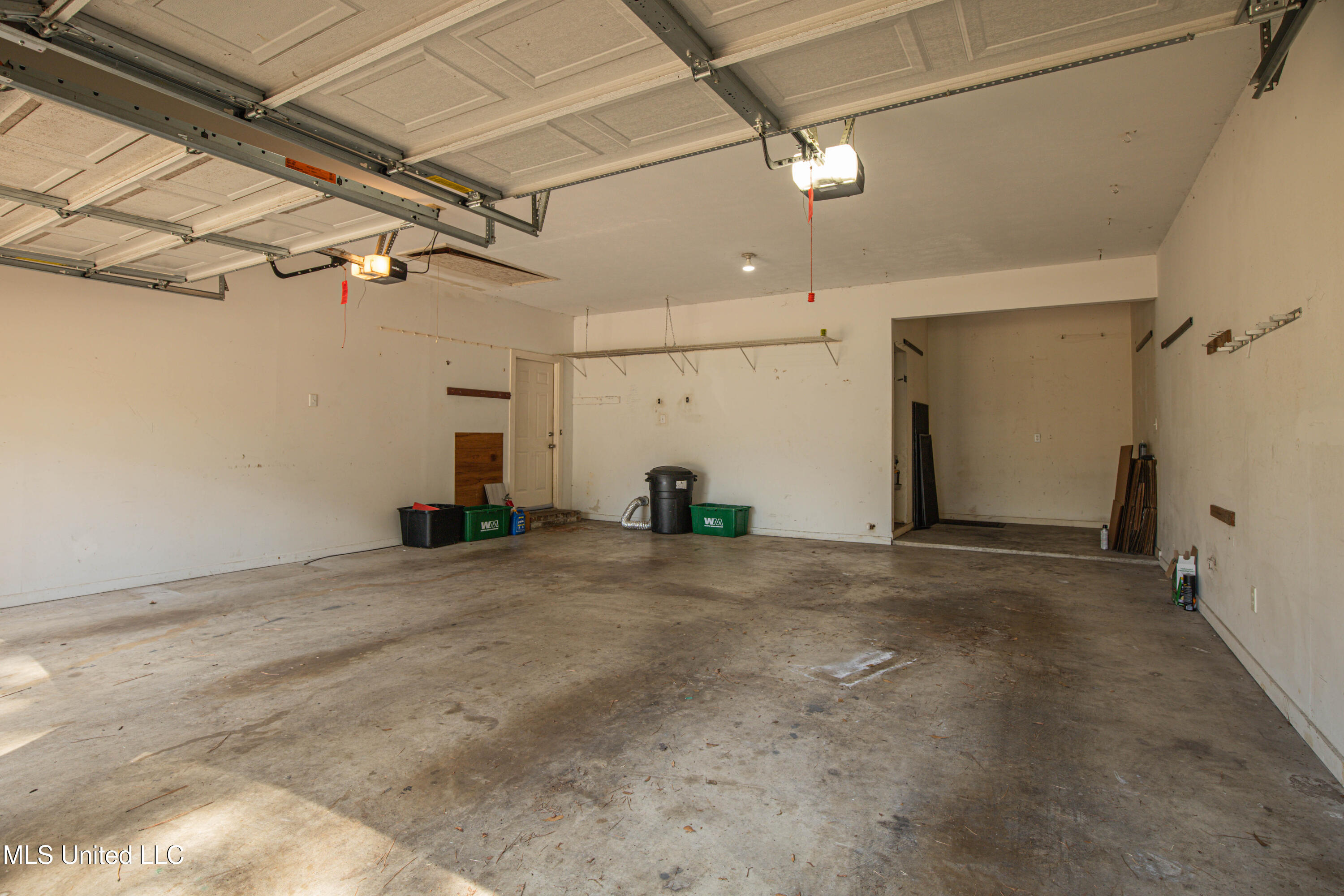 1046 Newland Street Jackson, MS 39211 - Photo 39 of 45 IMG_6213