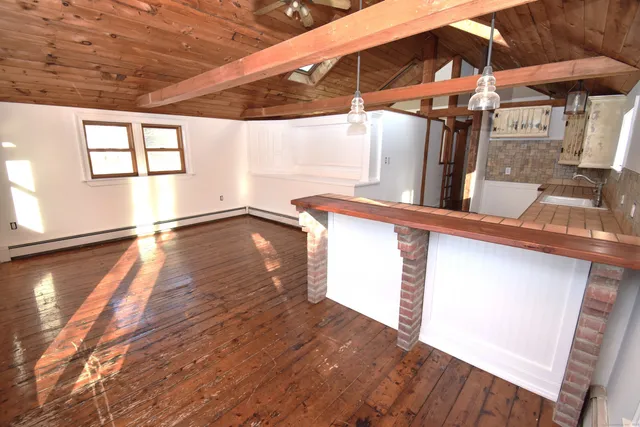 $595,000 | 34 Lyme Street, Old Lyme, CT 06371