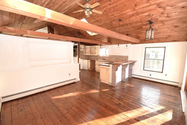 $595,000 | 34 Lyme Street, Old Lyme, CT 06371