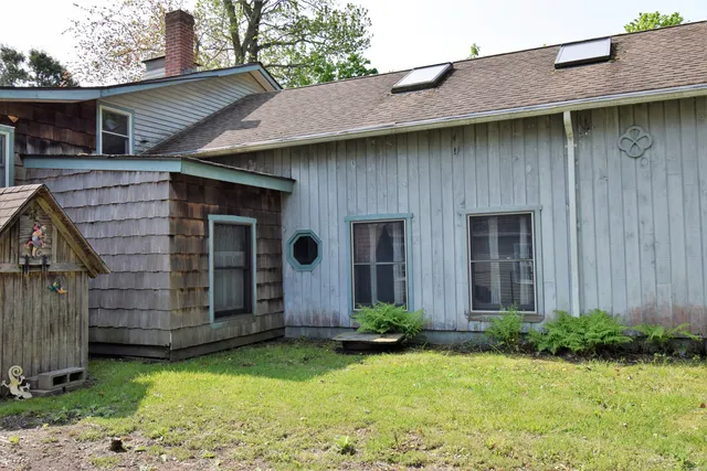 $595,000 | 34 Lyme Street, Old Lyme, CT 06371