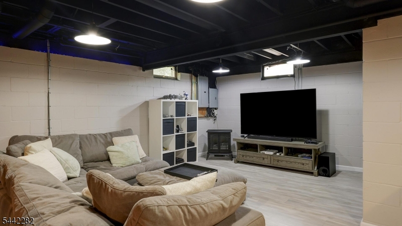 2101 Arbor Way Bridgewater, NJ 08836 - Photo 34 of 47