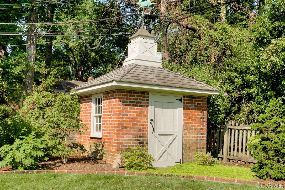 8917 Norwick Road Henrico, VA 23229 - Photo 6 of 50 Gallery Image 6