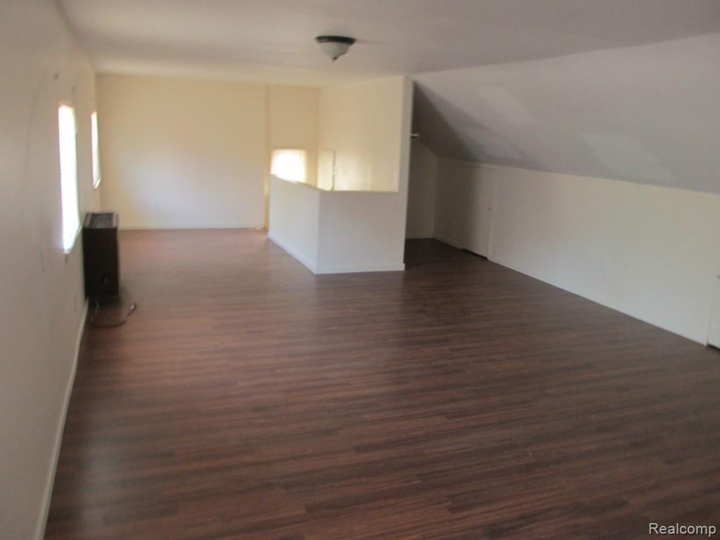 3111 Williams Street Inkster, MI 48141 - Photo 9 of 35 IMG_5686.jpg