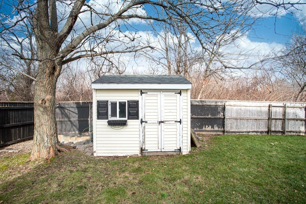 1435 Stafford Road Fall River, MA 02721 - Photo 23 of 27 Gallery Image 23