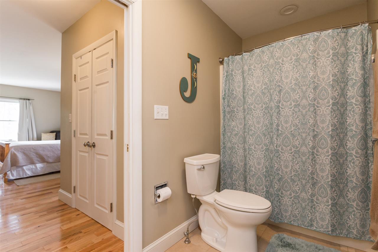 29 Ogunquit Road York, ME 03902 - Photo 6 of 10 Gallery Image 6