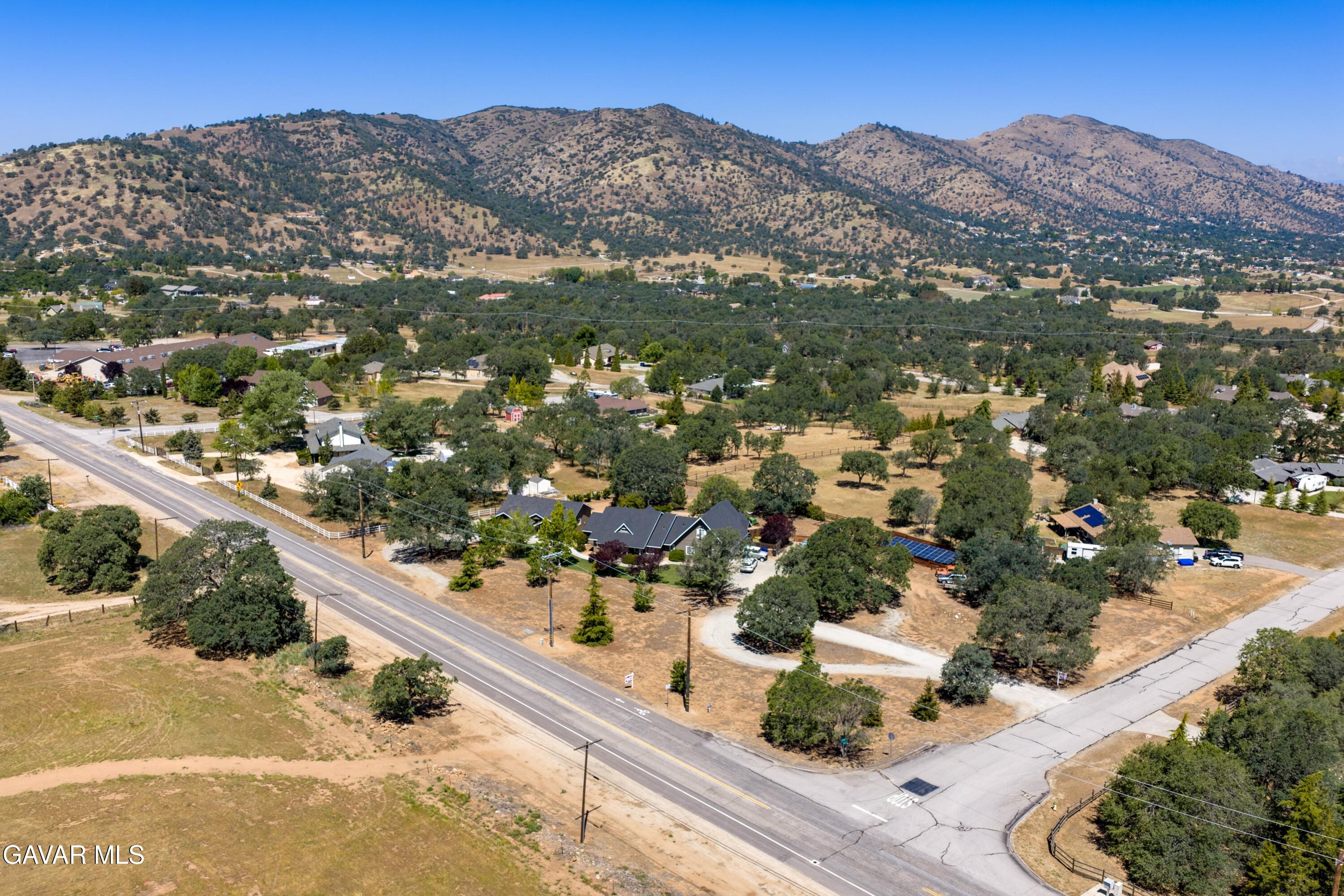 20761 Schout Road Tehachapi, CA 93561 - Photo 53 of 54 08-DJI_20260429112300_0022_D-HDR