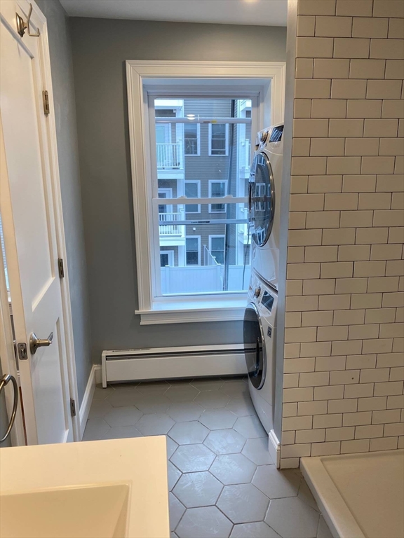 33 Chelsea Street, Unit 3 Boston, MA 02128 - Photo 13 of 15
