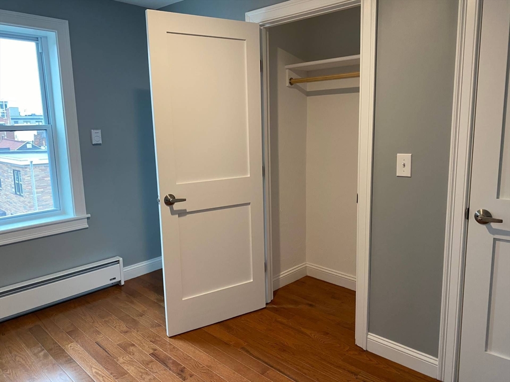 33 Chelsea Street, Unit 3 Boston, MA 02128 - Photo 10 of 15