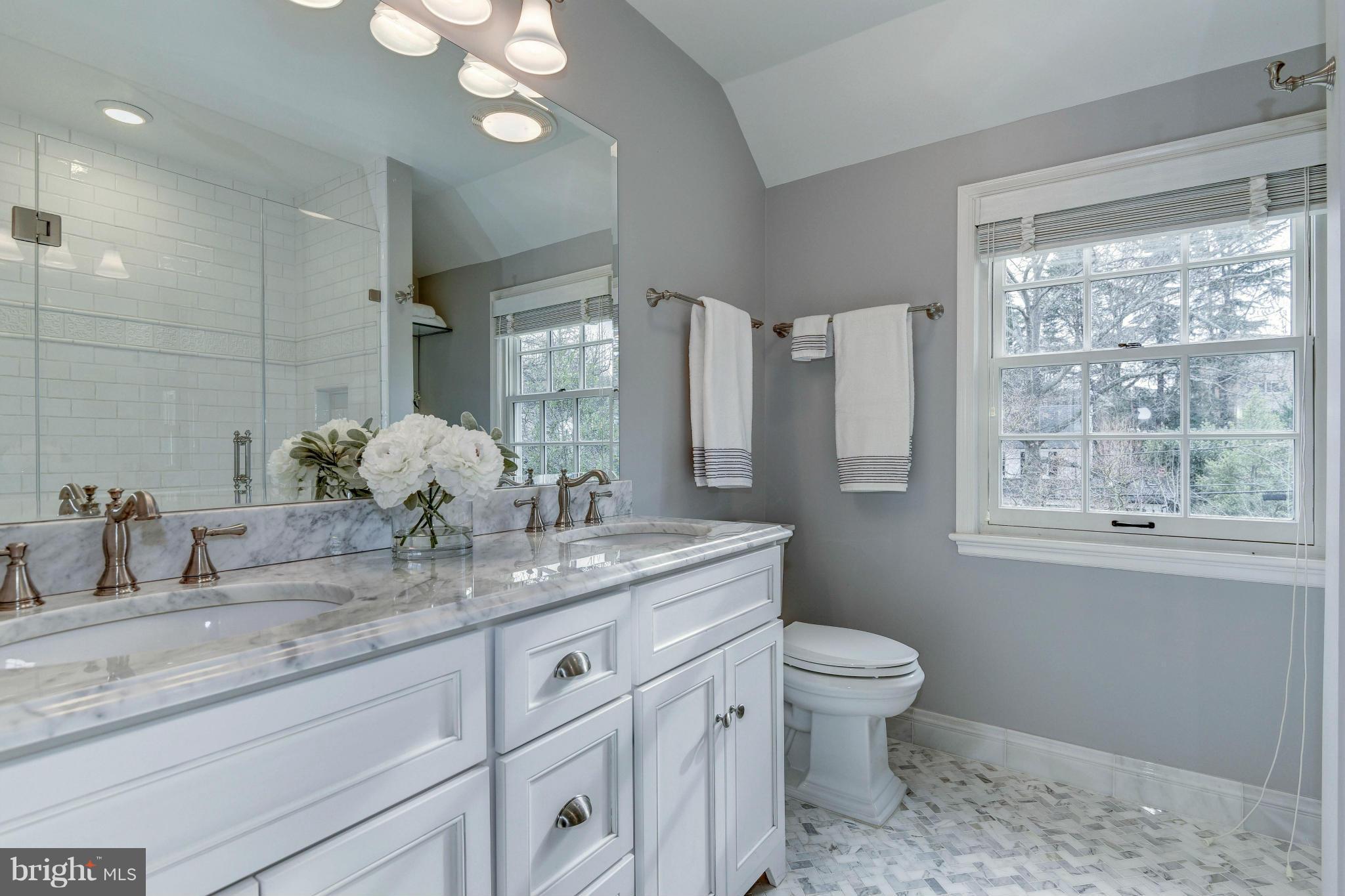 4907 Baltan Road Bethesda, MD 20816 - Photo 15 of 26 Fabulous Renovated Master Bath