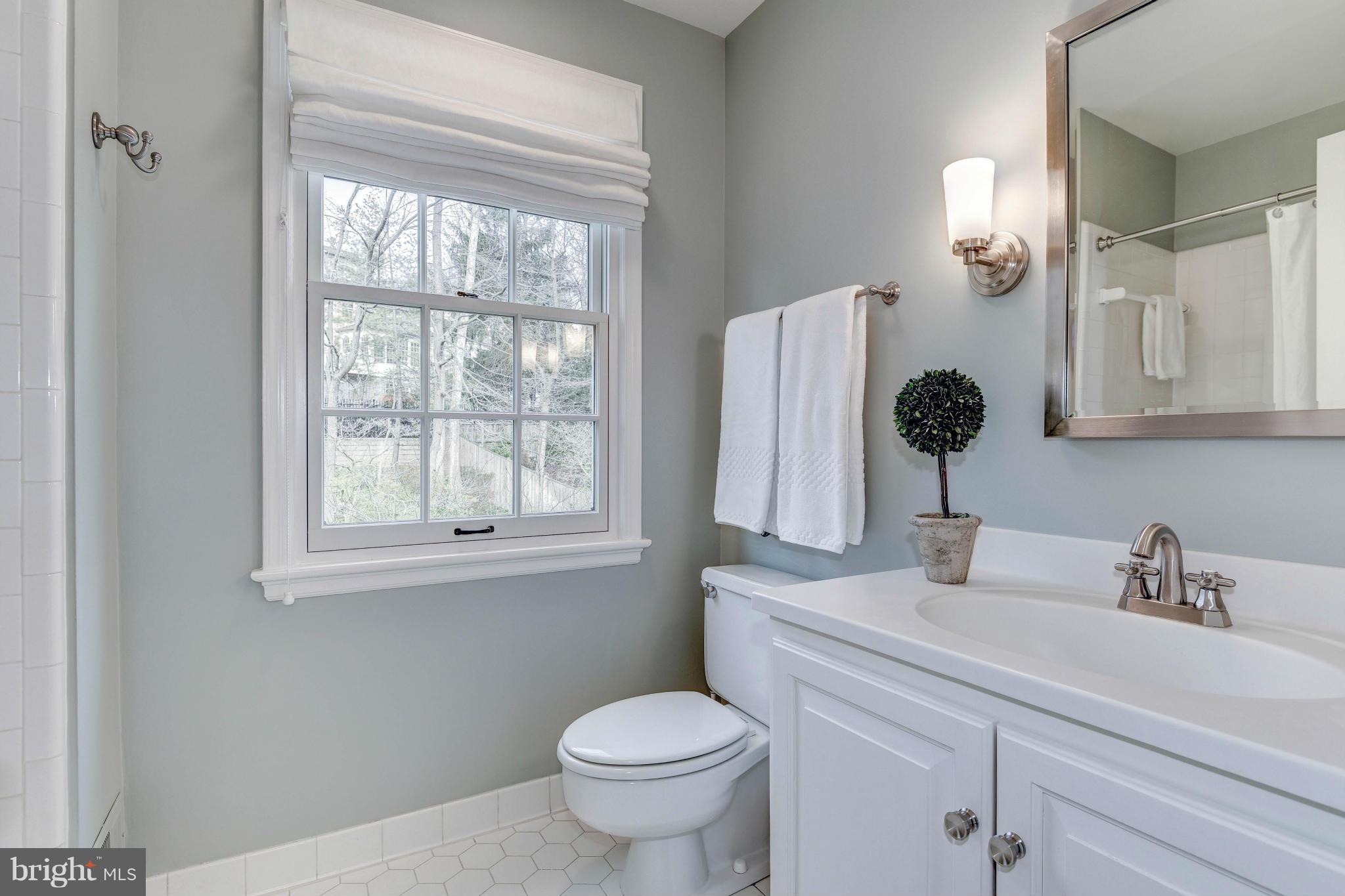 4907 Baltan Road Bethesda, MD 20816 - Photo 20 of 26 Gorgeous Renovated Full Bath off 2nd Level Hall