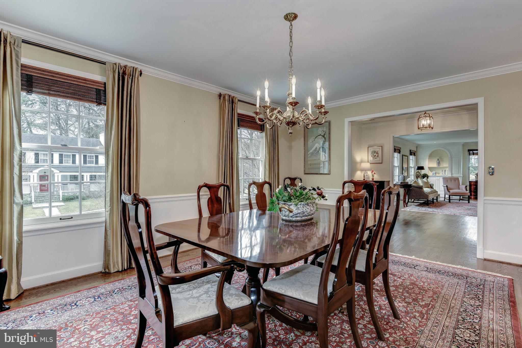 4907 Baltan Road Bethesda, MD 20816 - Photo 8 of 26 Sunfilled Dining Room