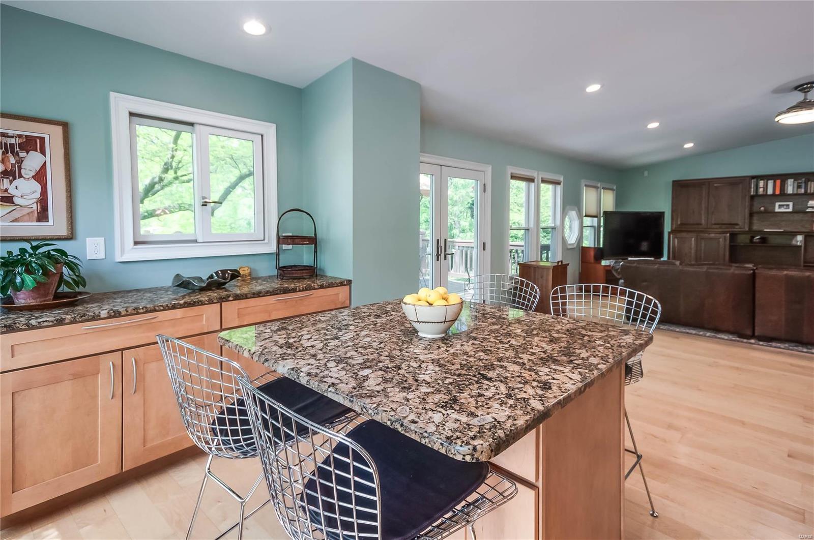 415 North Price Road Olivette, MO 63132 - Photo 11 of 48