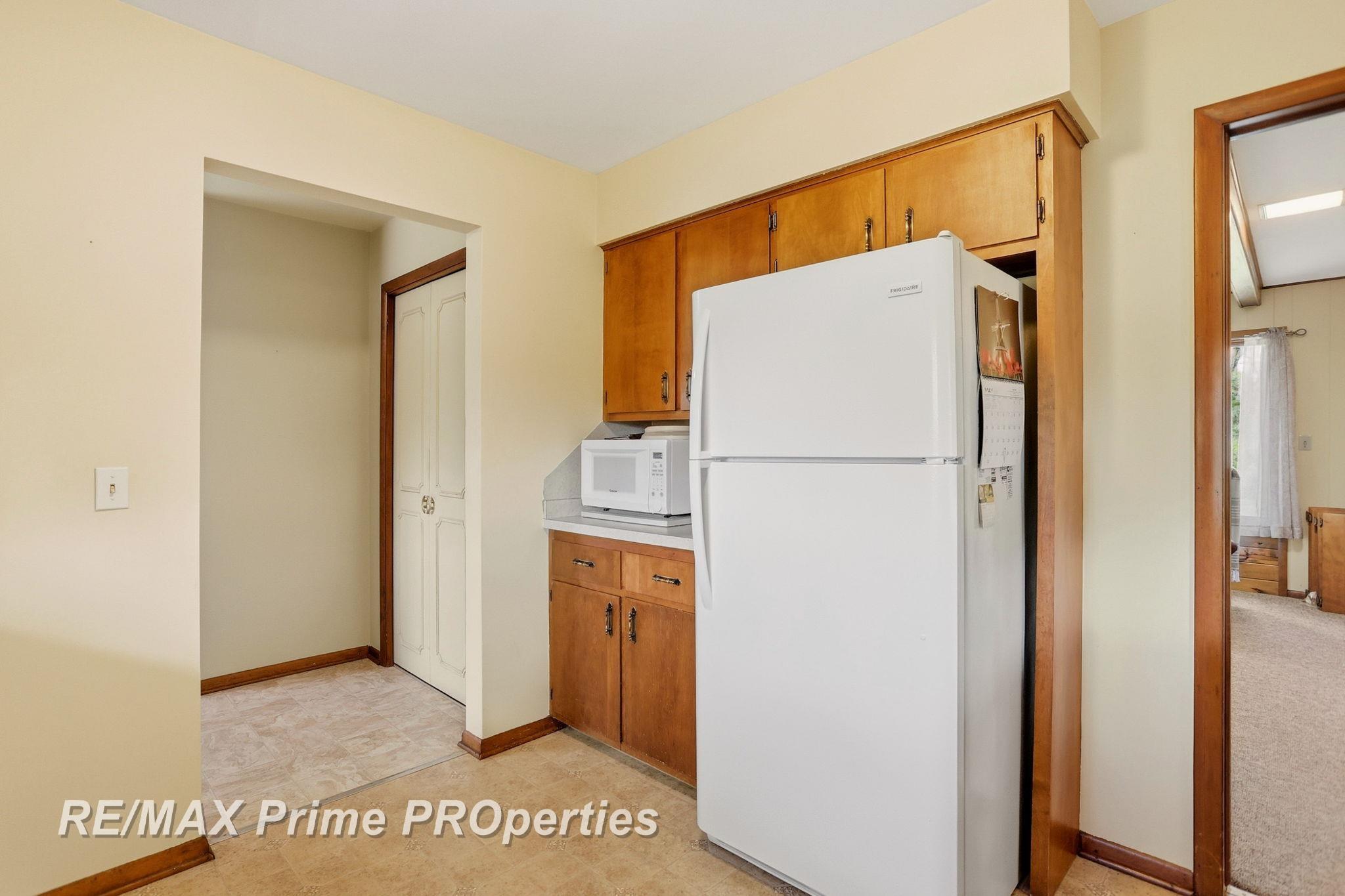 4301 East Curtis Road Birch Run, MI 48415 - Photo 16 of 59