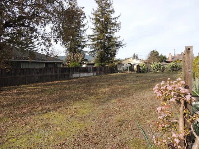 a view of a lake with houses