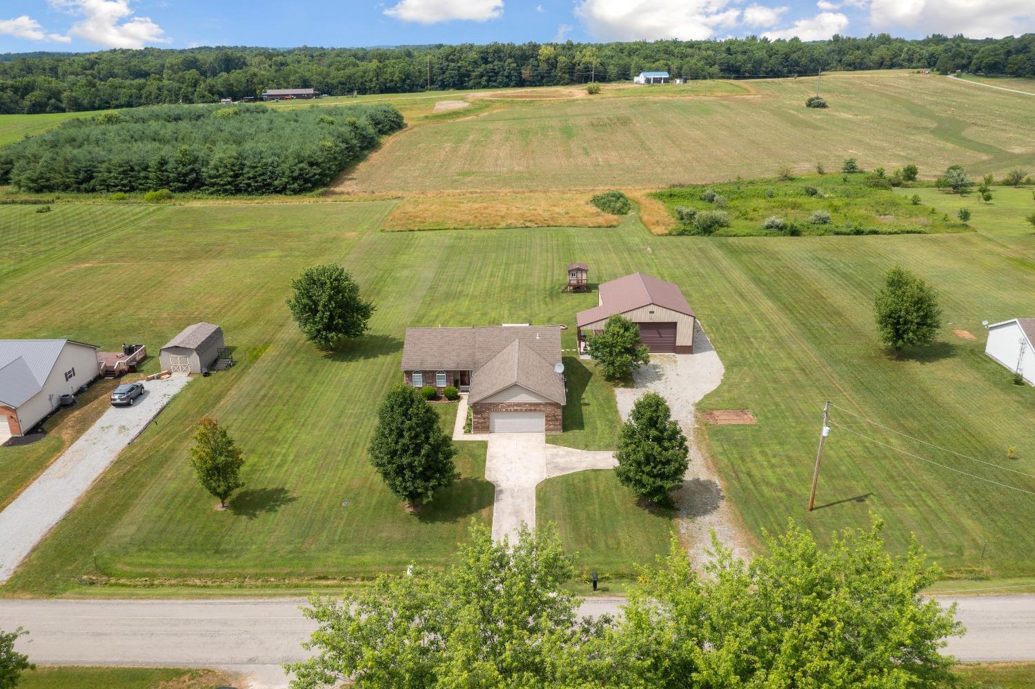 5053 Panhandle Road New Vienna, OH 45159 - Photo 2 of 32