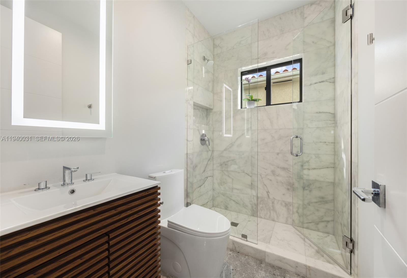 2990 Southwest 20th Street Miami, FL 33145 - Photo 13 of 40