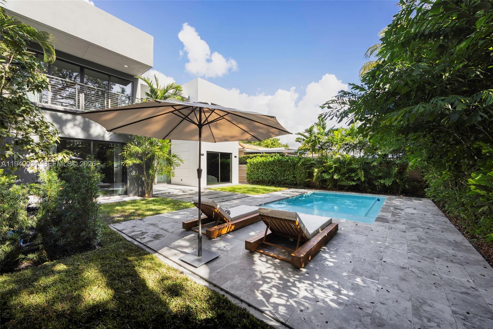 2990 Southwest 20th Street Miami, FL 33145 - Photo 35 of 40