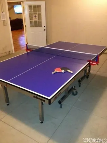 $1,650 | 2121 James M Wood Boulevard, Unit 221, Los Angeles, CA 90006