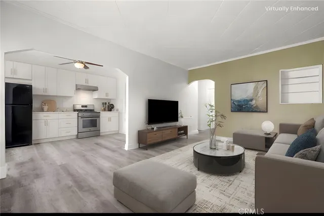 $1,650 | 2121 James M Wood Boulevard, Unit 221, Los Angeles, CA 90006