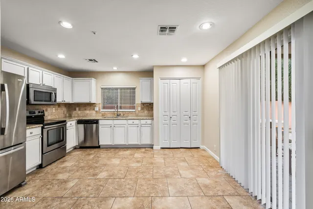 $2,650 | 15550 North Frank Lloyd Wright Boulevard, Unit 1054, Scottsdale, AZ 85260