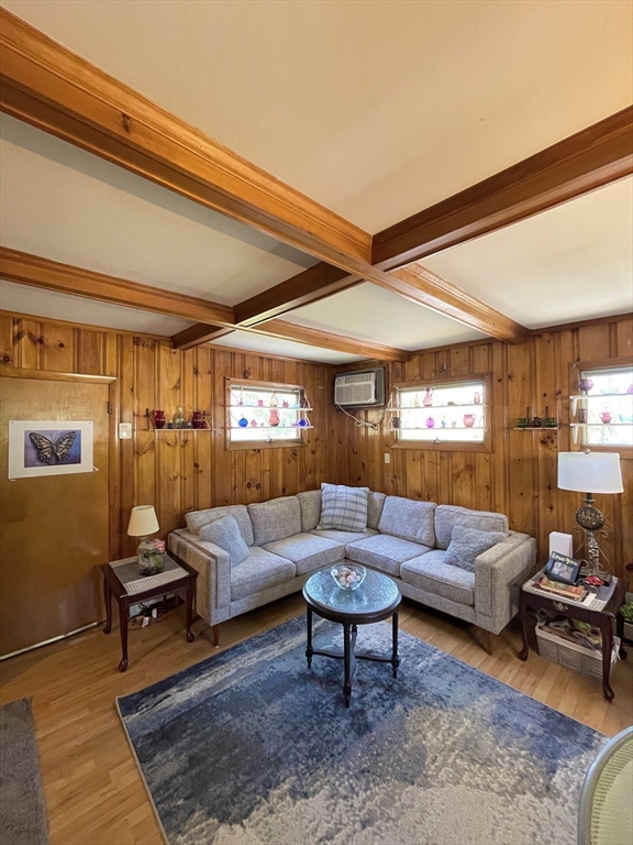 27 Springvale Avenue Lynn, MA 01904 - Photo 13 of 35 Gallery Image 13