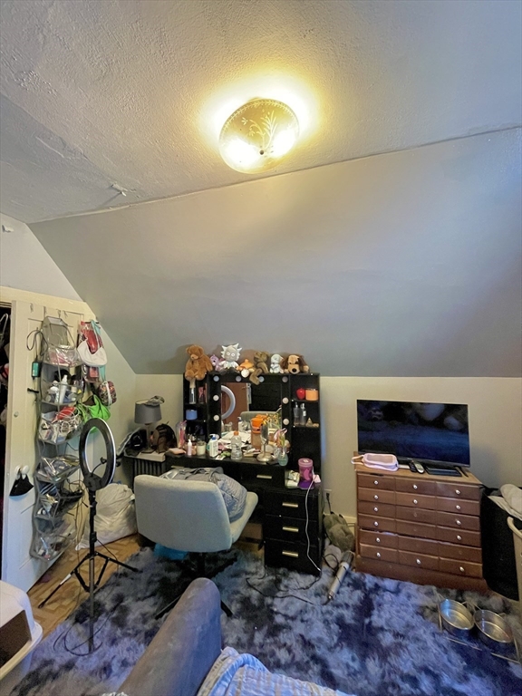 27 Springvale Avenue Lynn, MA 01904 - Photo 26 of 35 Gallery Image 26