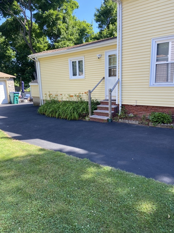 27 Springvale Avenue Lynn, MA 01904 - Photo 31 of 35 Gallery Image 31