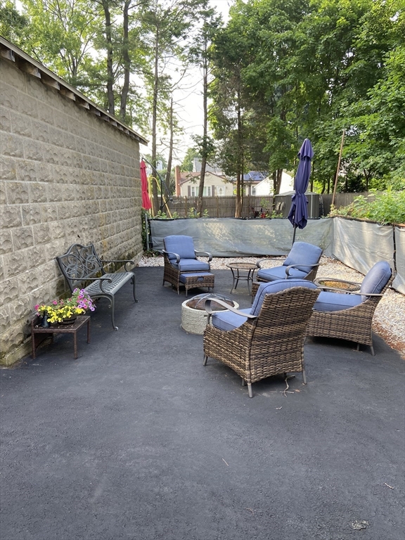 27 Springvale Avenue Lynn, MA 01904 - Photo 32 of 35 Gallery Image 32