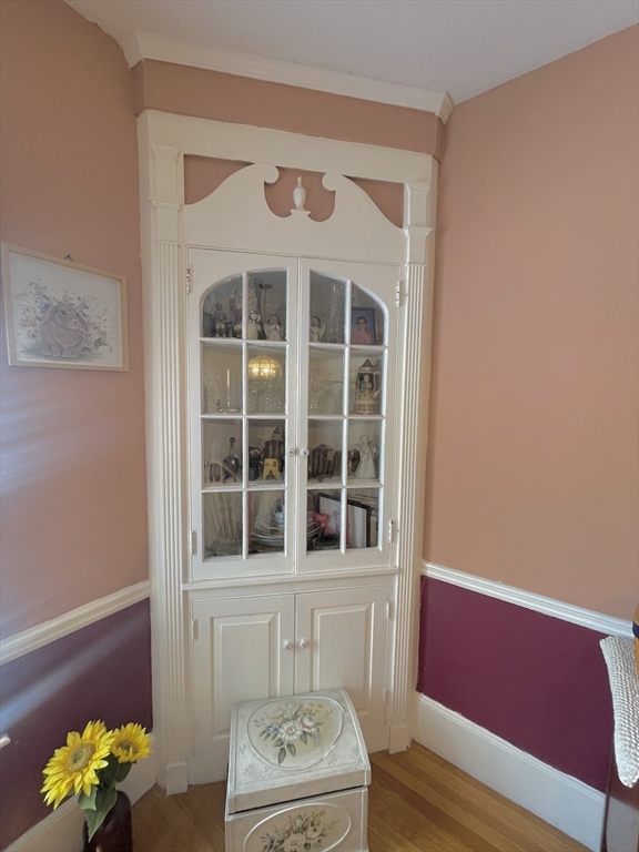 27 Springvale Avenue Lynn, MA 01904 - Photo 10 of 35 Gallery Image 10