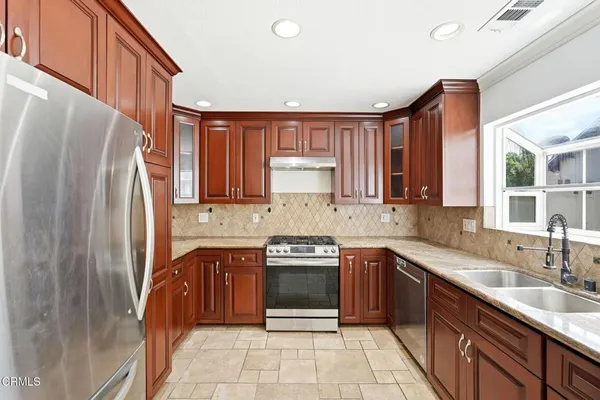$749,999 | 2082 Belgrave Court, Simi Valley, CA 93063