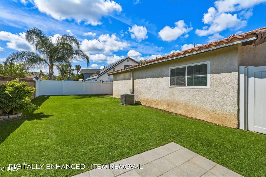 2082 Belgrave Court Simi Valley, CA 93063 - Photo 51 of 56 a front view of house with yard