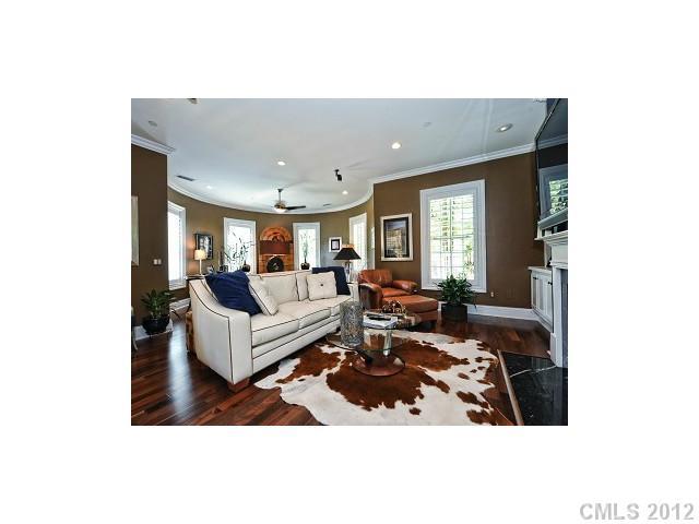 3250 Park Road, Unit 3250 Charlotte, NC 28209 - Photo 9 of 16 Gallery Image 9