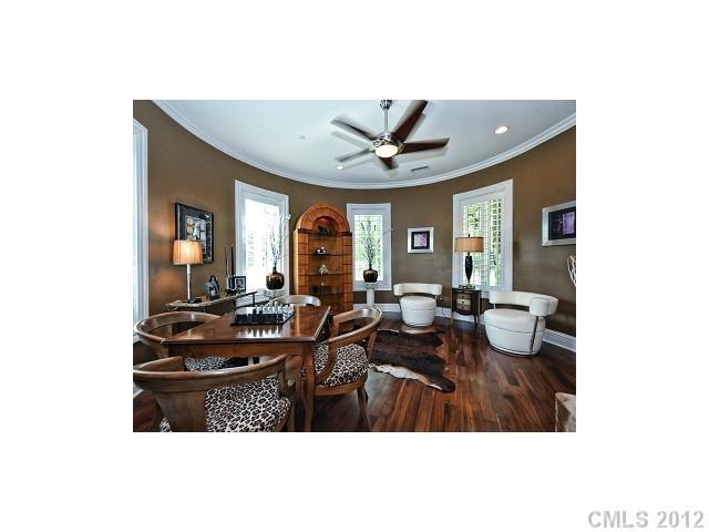 3250 Park Road, Unit 3250 Charlotte, NC 28209 - Photo 10 of 16 Gallery Image 10