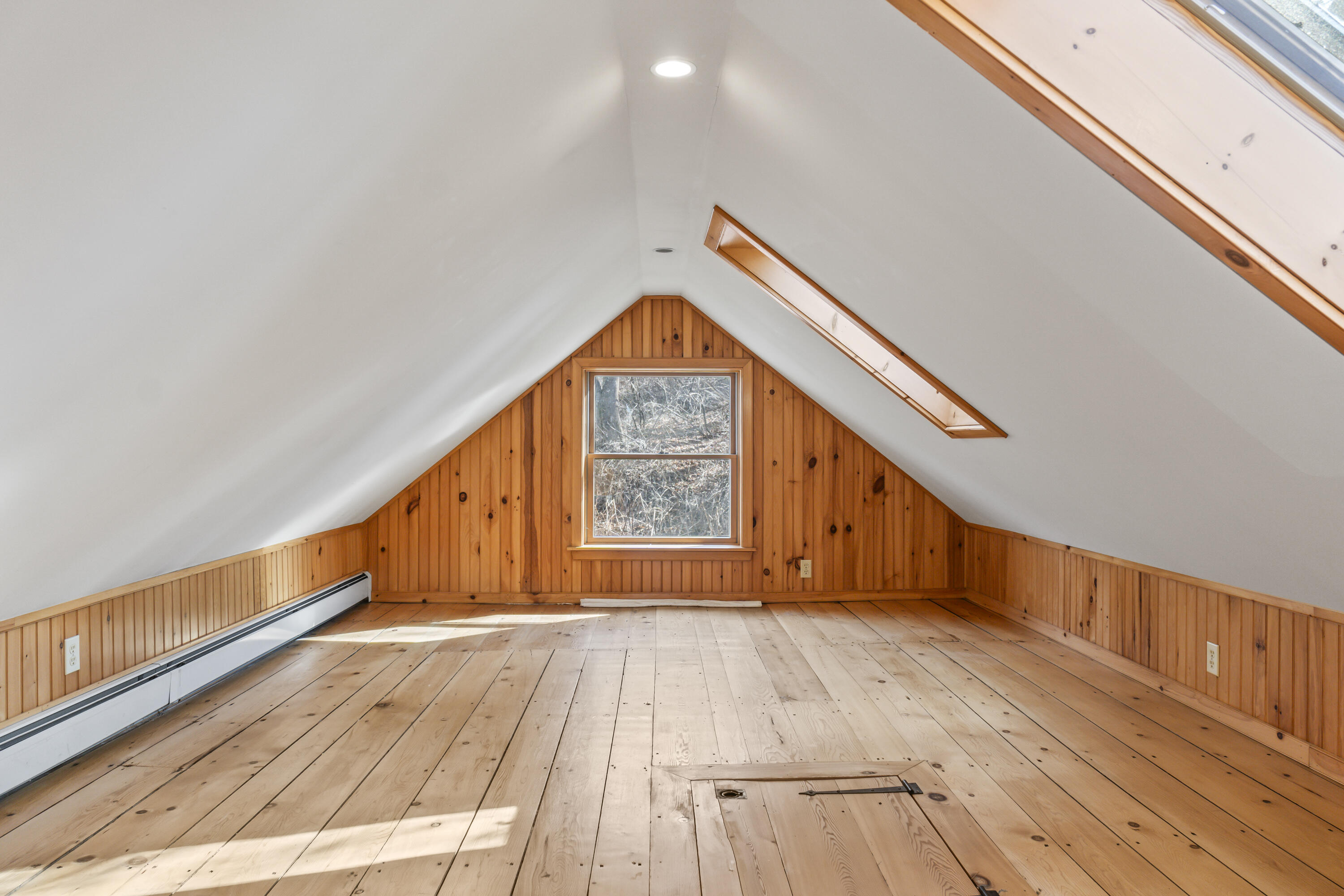 212 Friendship Road Waldoboro, ME 04572 - Photo 38 of 56 212 Friendship Rd_144